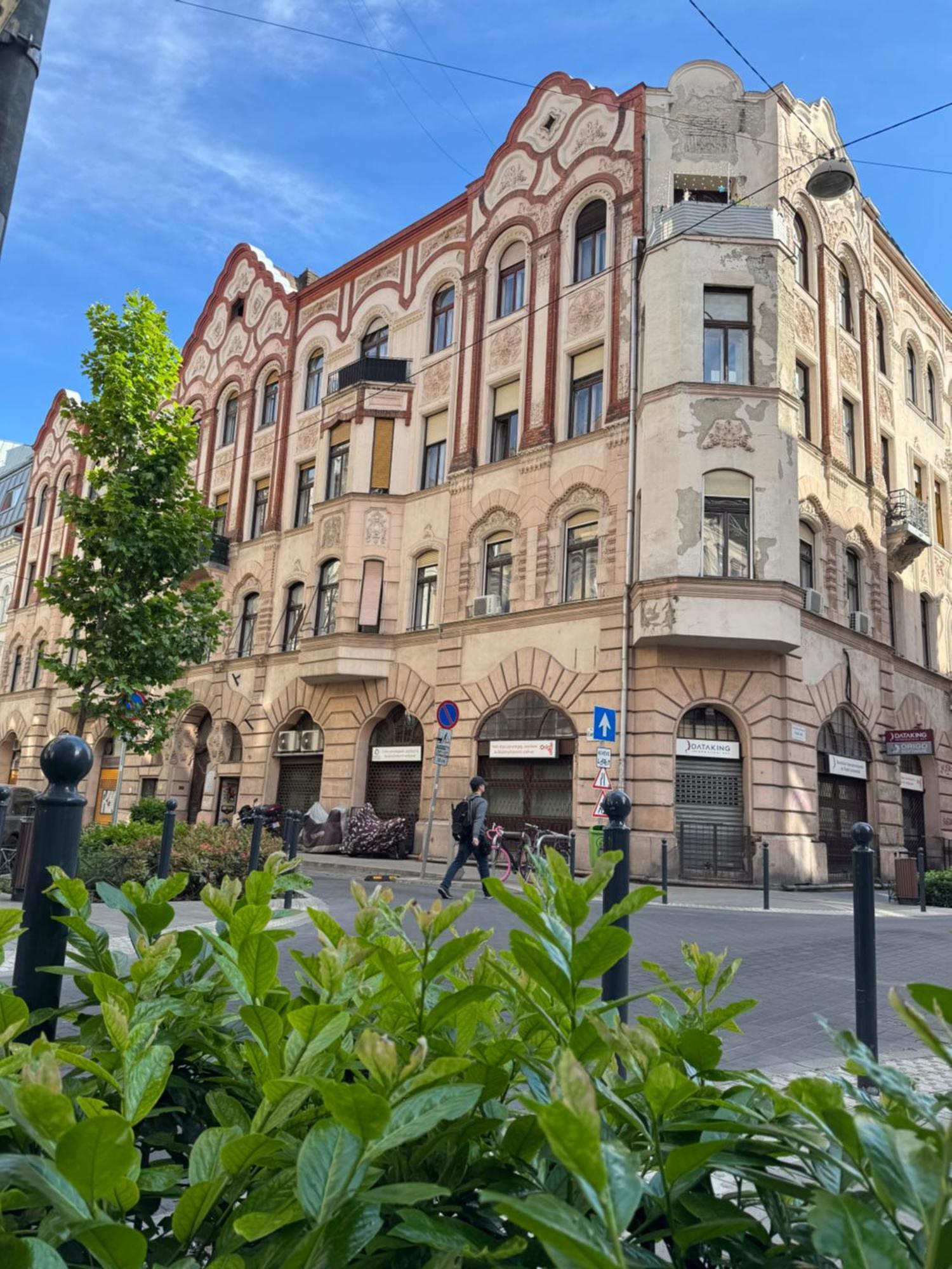 Small Cosy Apartment Near The Famous Westend City Center Budapeste Exterior foto